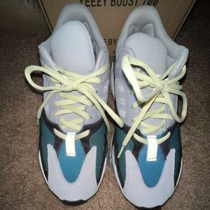 Yeezy Adidas Boost